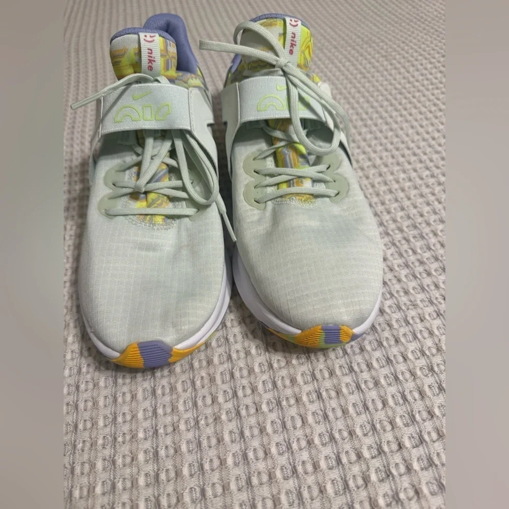 Nike Air Max Bella TR 5 Low
